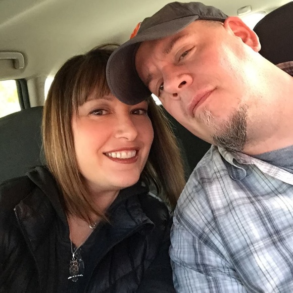 Meet your Posher, Michelle - Picture 2 of 2